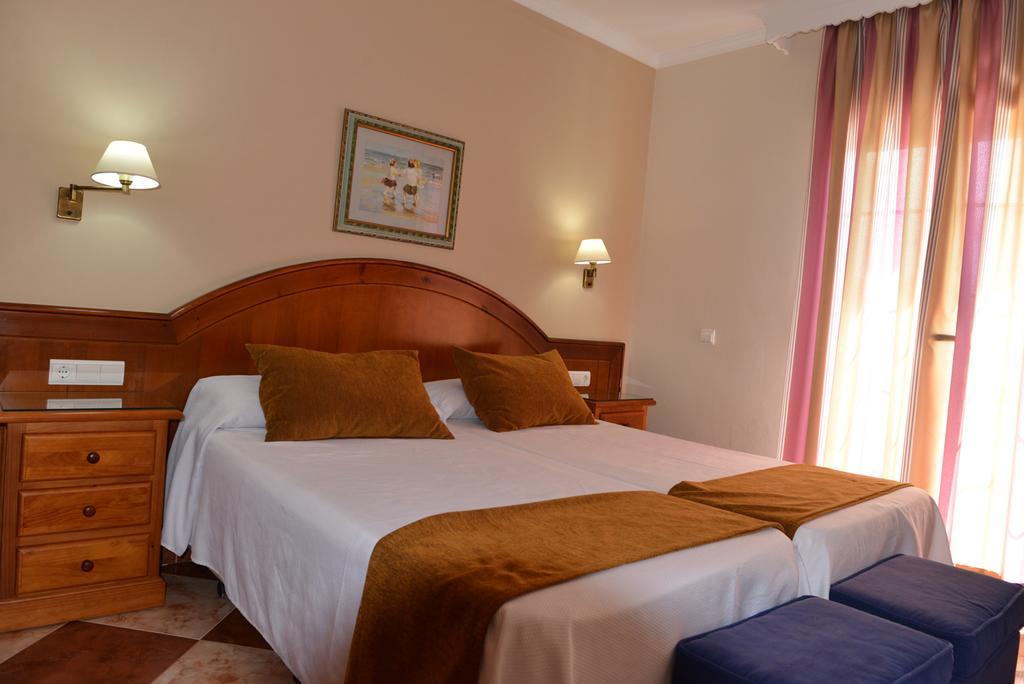 Hostal Cabo Roche Conil de la Frontera Kültér fotó